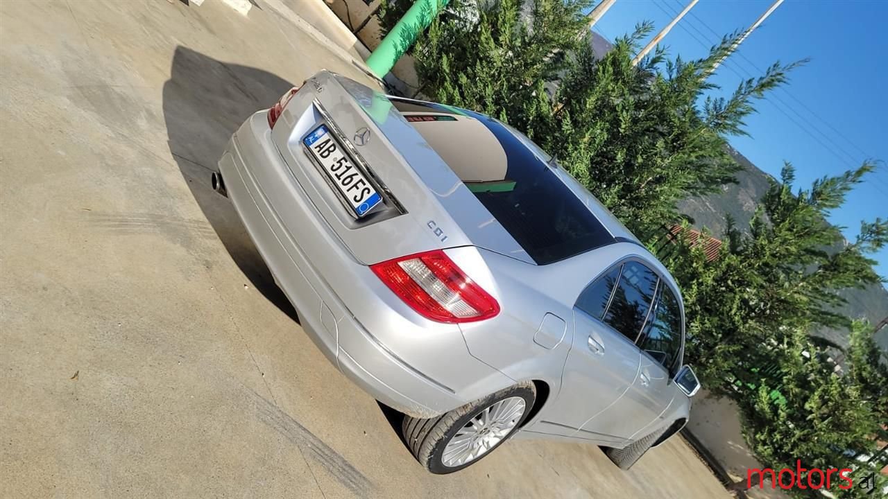 2010' Mercedes-Benz C 220 photo #2