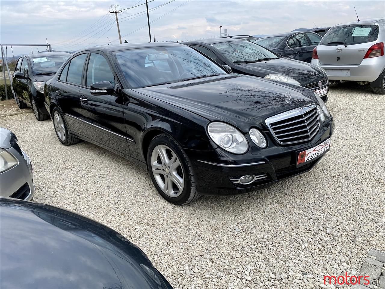 2008' Mercedes-Benz E 200 photo #1