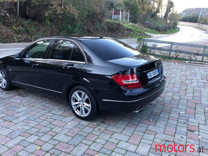 2011' Mercedes-Benz C 220 photo #1