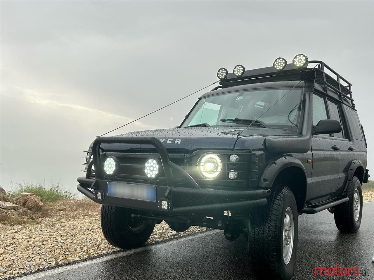 2000' Land Rover Discovery photo #2