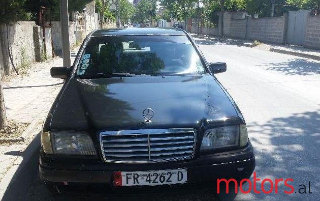 1995' Mercedes-Benz 200 photo #2