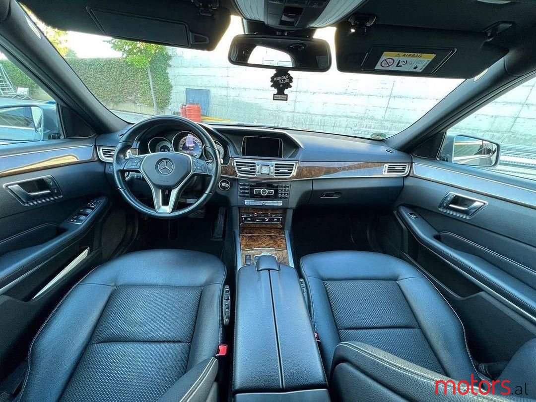 2014' Mercedes-Benz E 350 photo #6