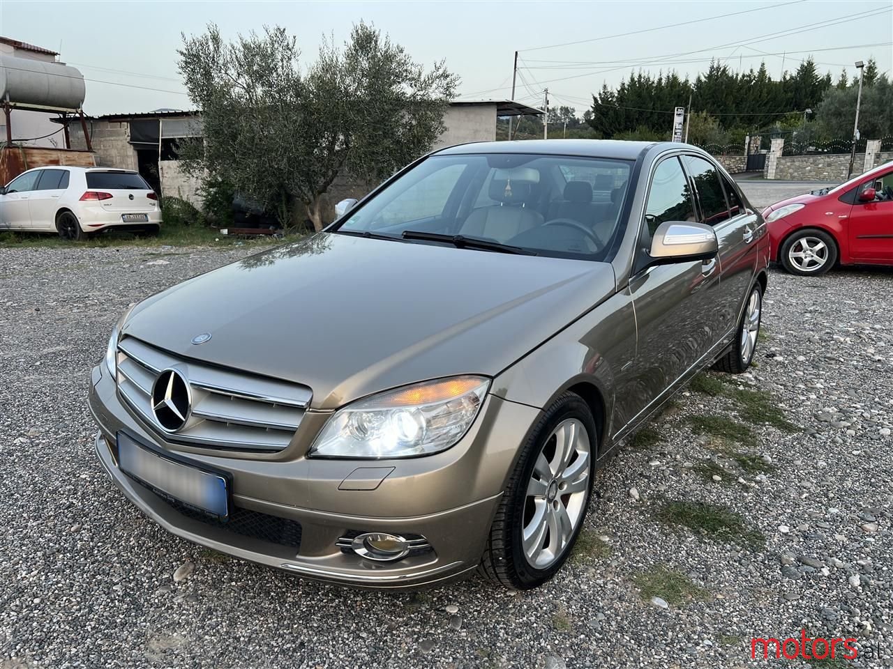 2008' Mercedes-Benz C 200 photo #3