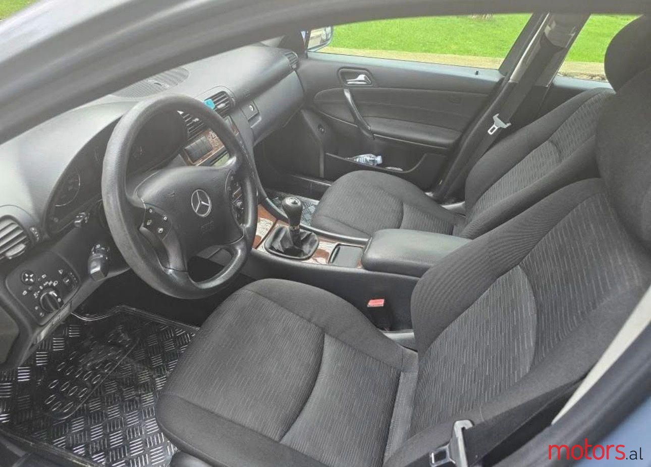 2006' Mercedes-Benz C 200 photo #3
