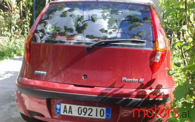 2000' Fiat Punto photo #1