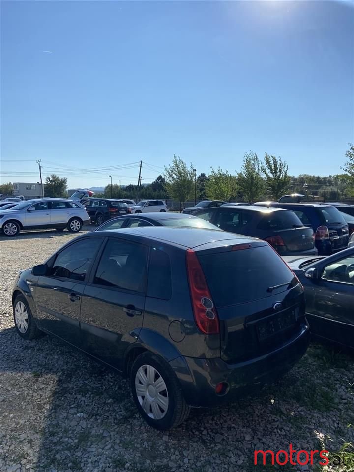 2006' Ford Fiesta photo #2