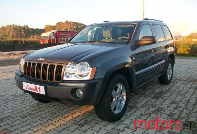 2006' Jeep Grand Cherokee photo #1