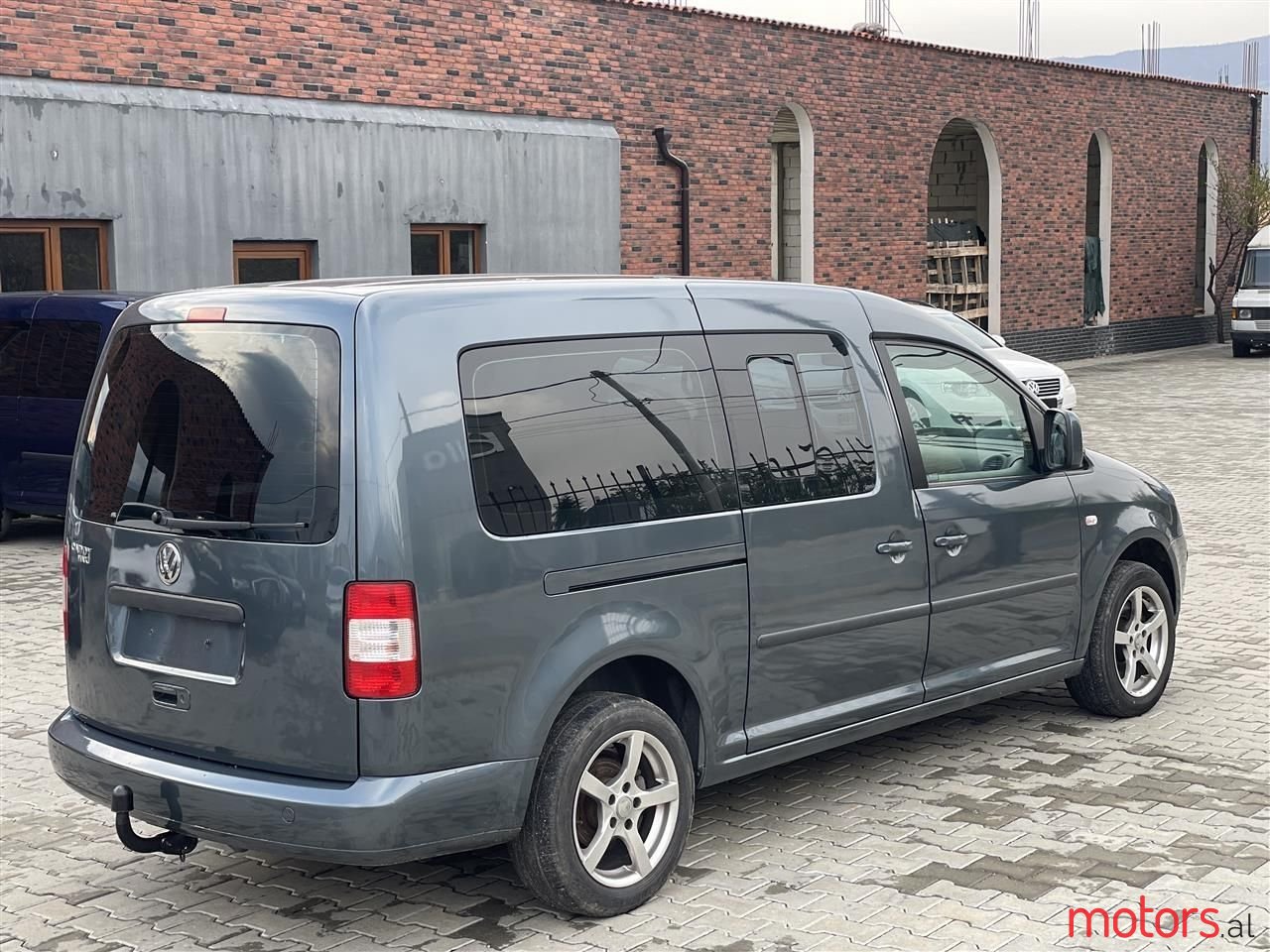 2008' Volkswagen Caddy photo #2