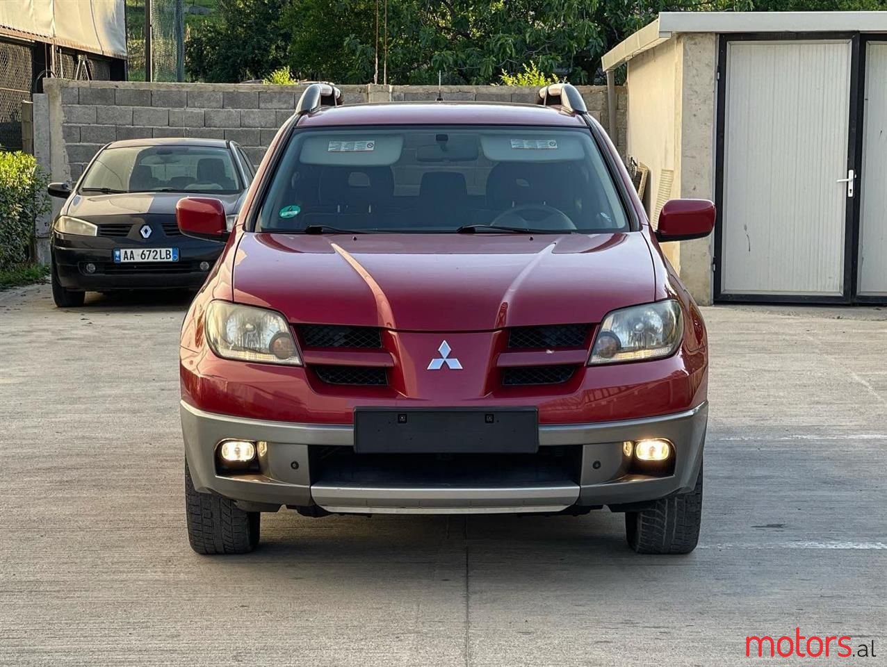 2004' Mitsubishi Outlander photo #5