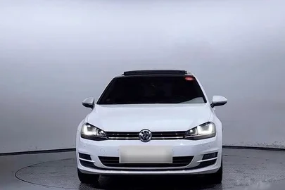 2016' Volkswagen Golf