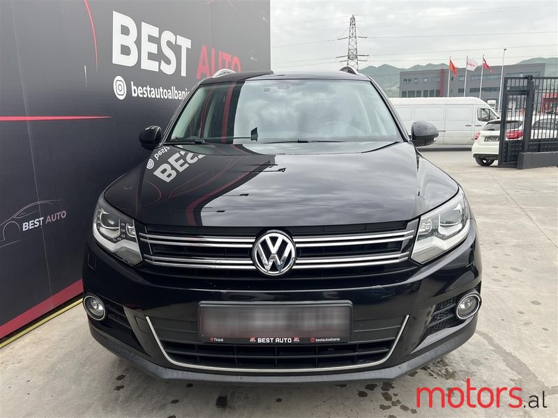2014' Volkswagen Tiguan photo #4
