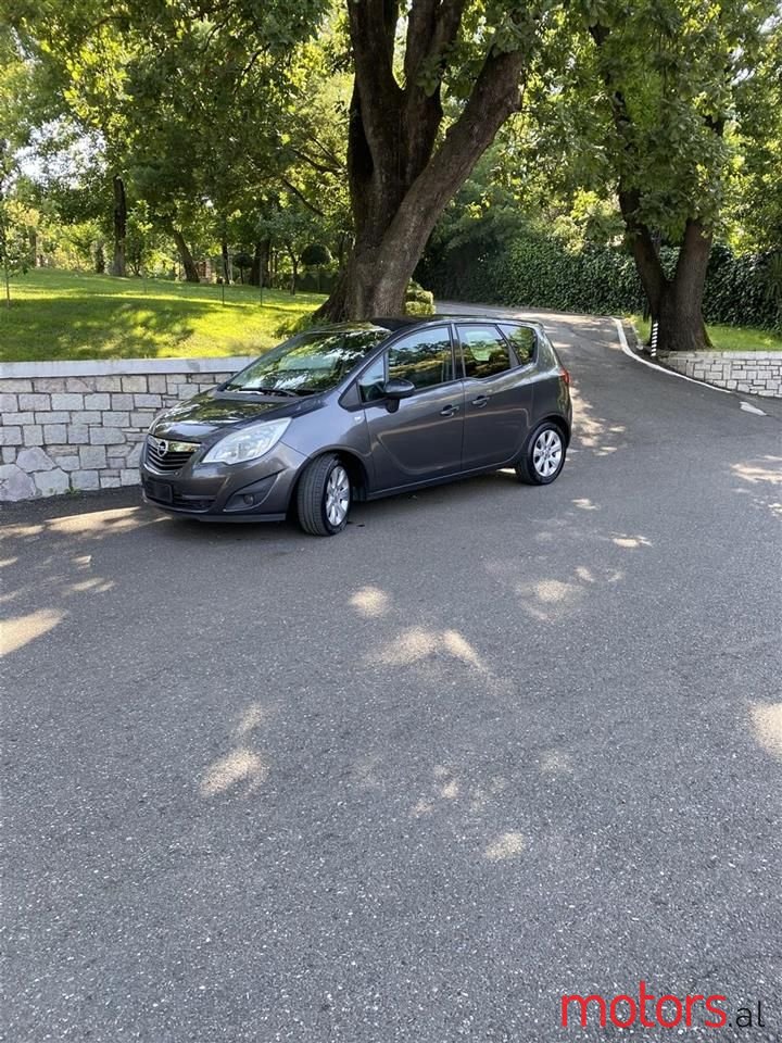 2010' Opel Meriva photo #1