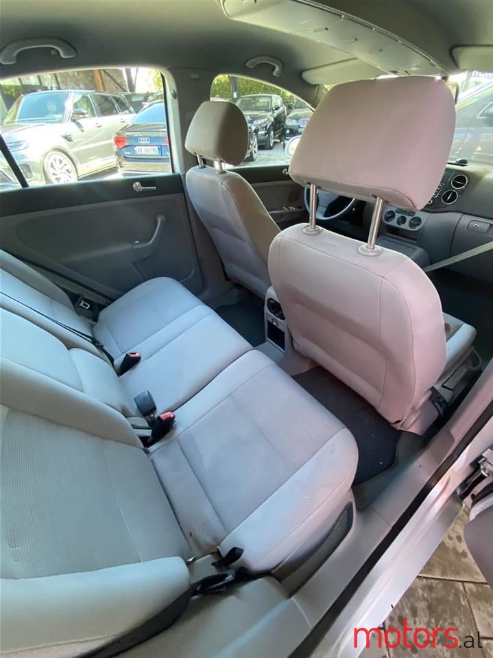 2005' Volkswagen Golf Plus photo #2