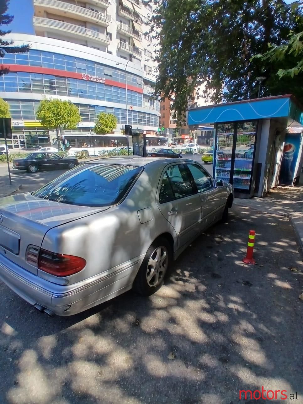 2000' Mercedes-Benz photo #2
