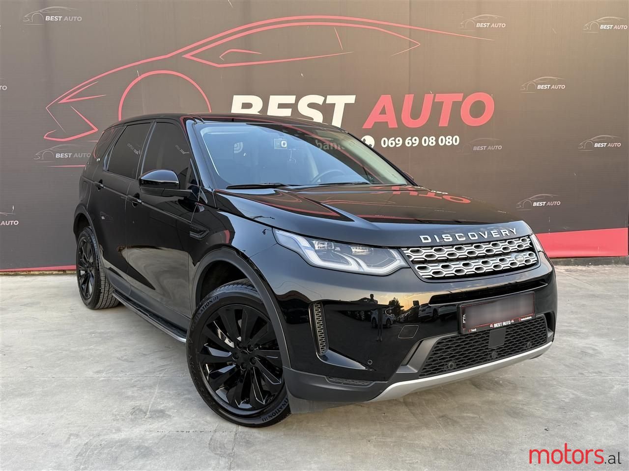 2021' Land Rover Discovery Sport photo #1