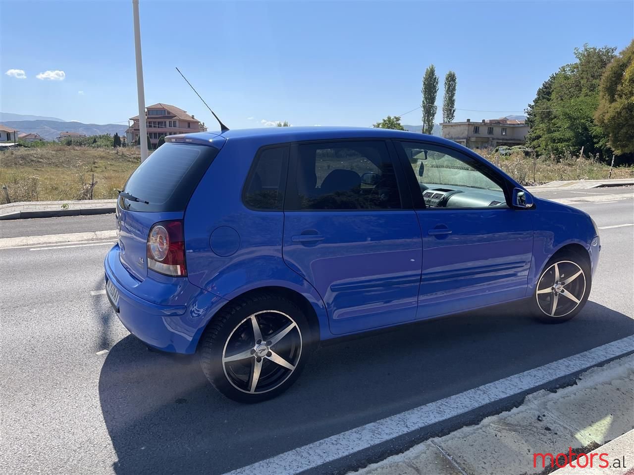 2007' Volkswagen Polo photo #3