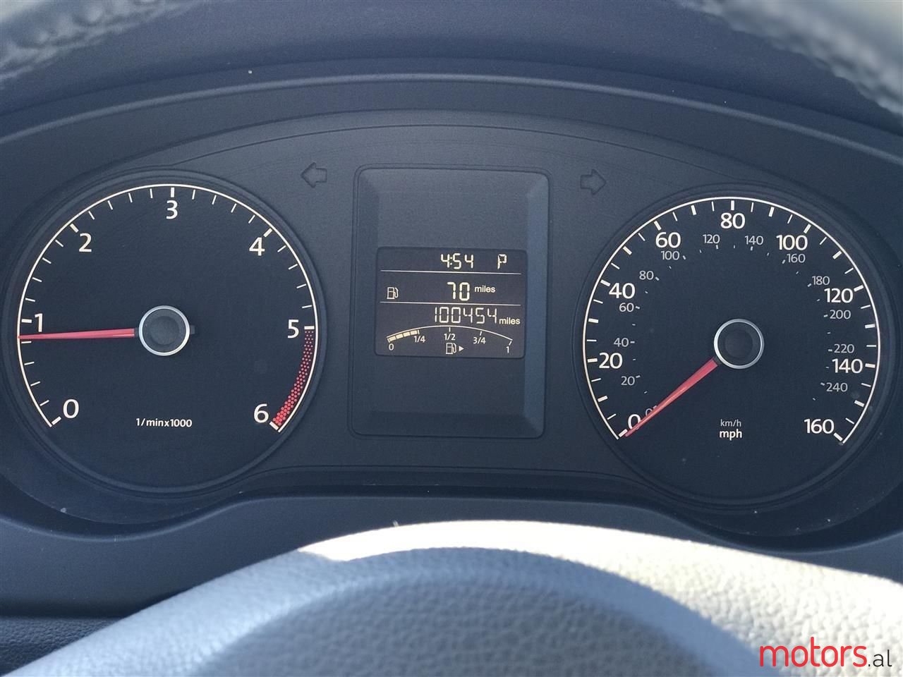 2011' Volkswagen Jetta photo #4