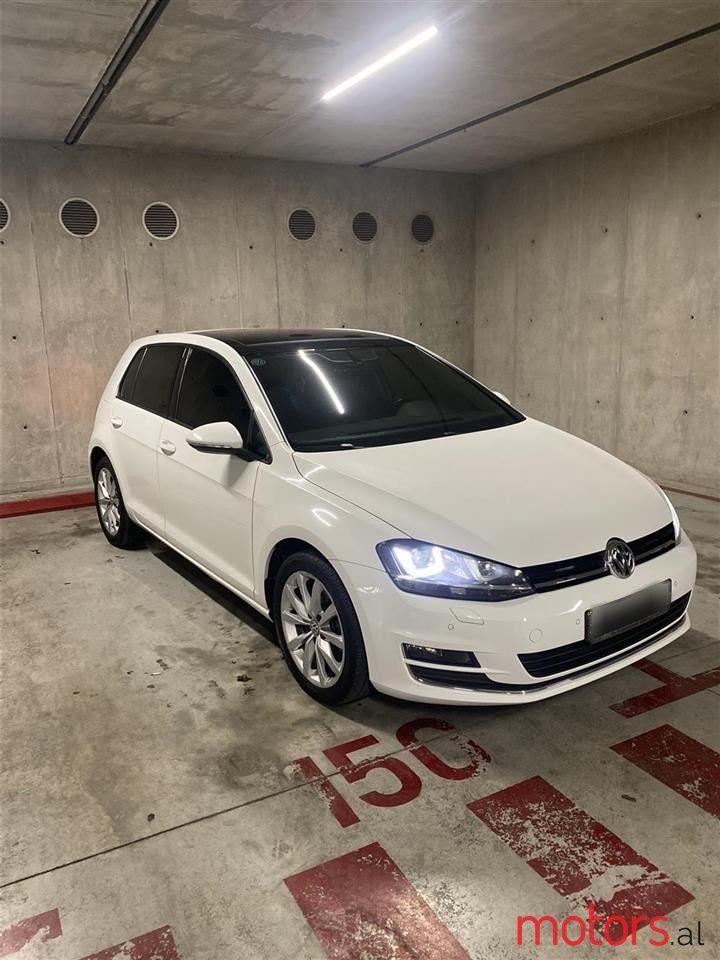 2013' Volkswagen Golf photo #1