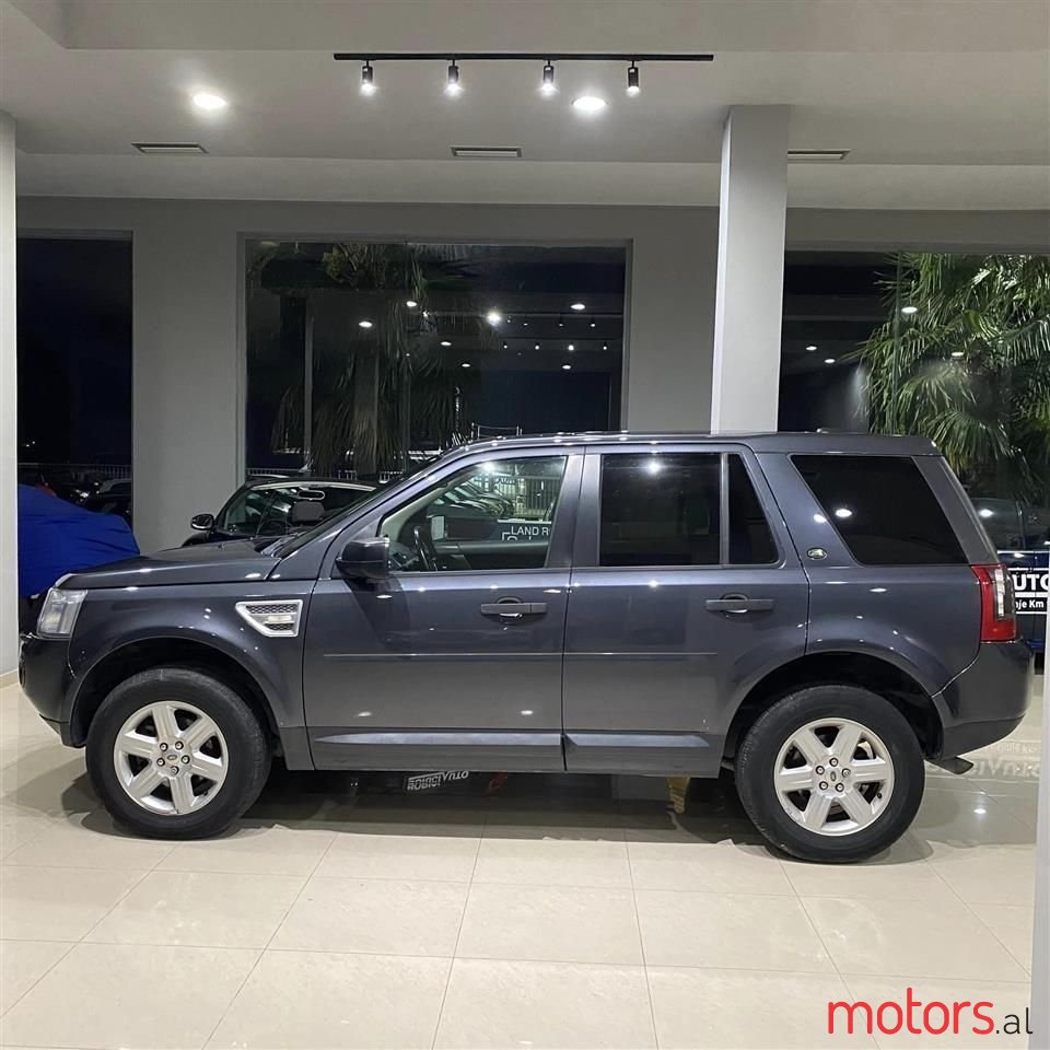 2010' Land Rover Freelander photo #3