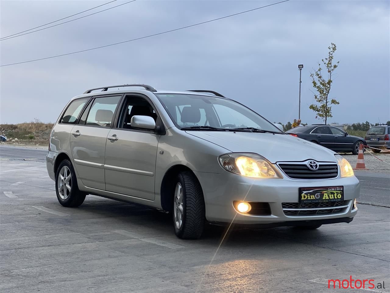 2005' Toyota Corolla photo #3