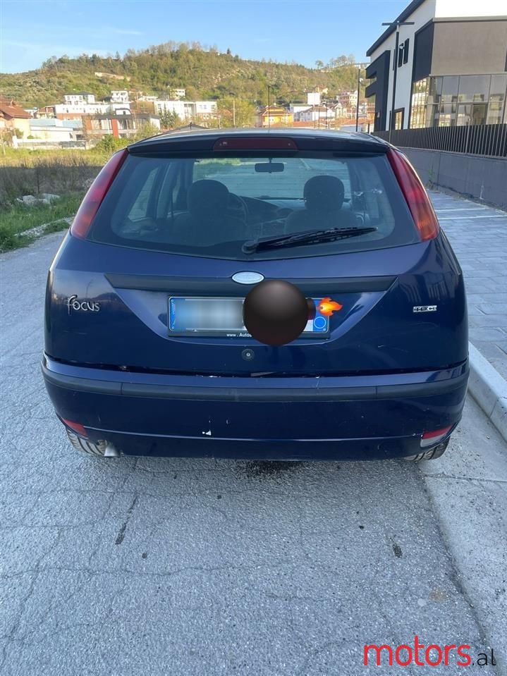 2001' Ford Focus photo #2