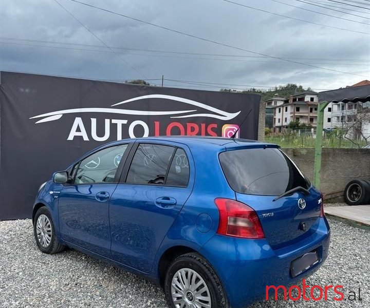 2007' Toyota Yaris photo #5
