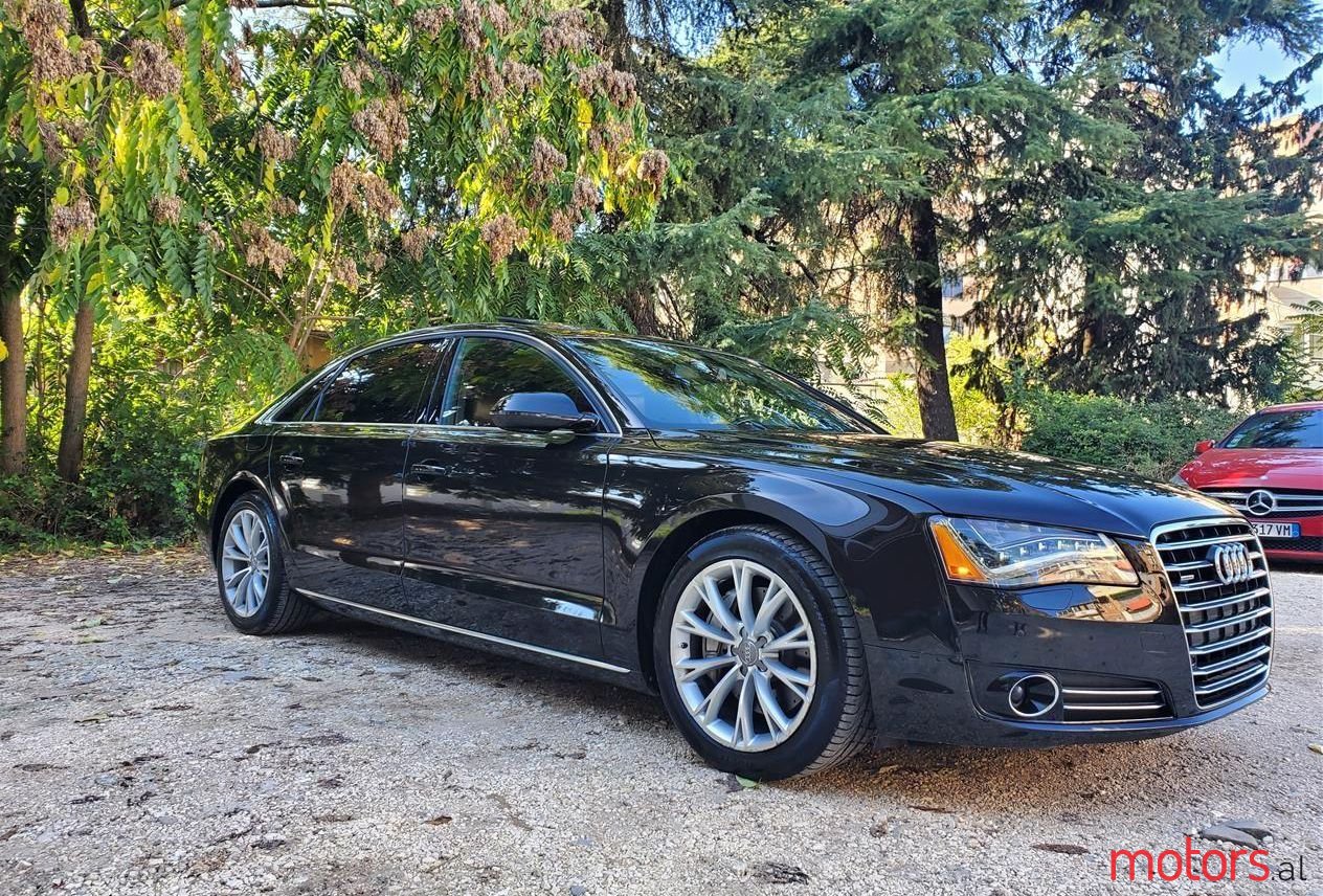 2013' Audi A8 photo #1