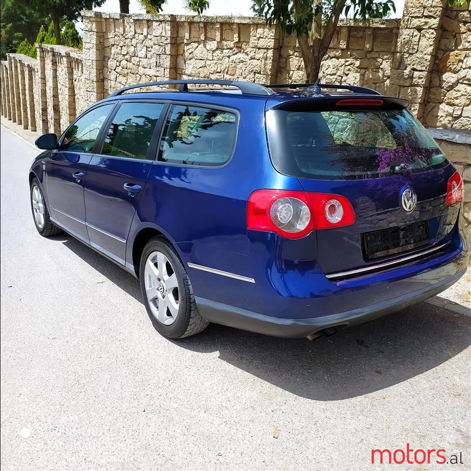 2006' Volkswagen Passat photo #5