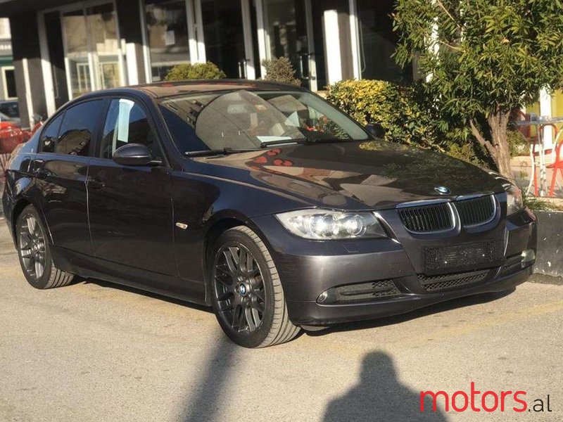 2005' BMW 320 photo #1