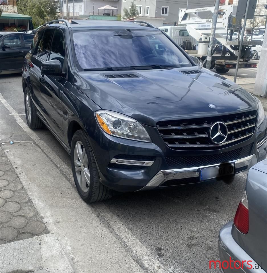 2012' Mercedes-Benz ML 350 photo #3