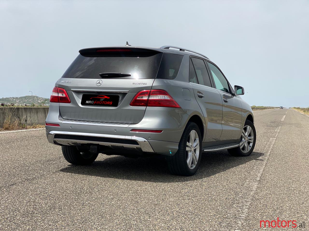 2012' Mercedes-Benz ML 350 photo #3
