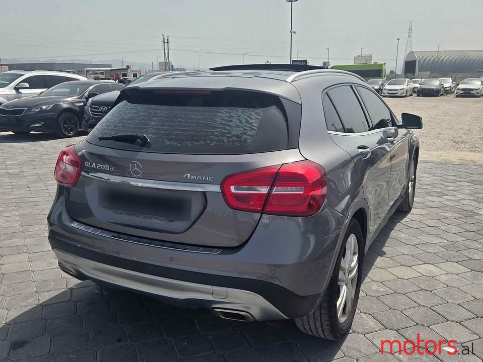 2016' Mercedes-Benz 220 photo #4