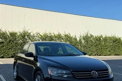 2012' Volkswagen Passat