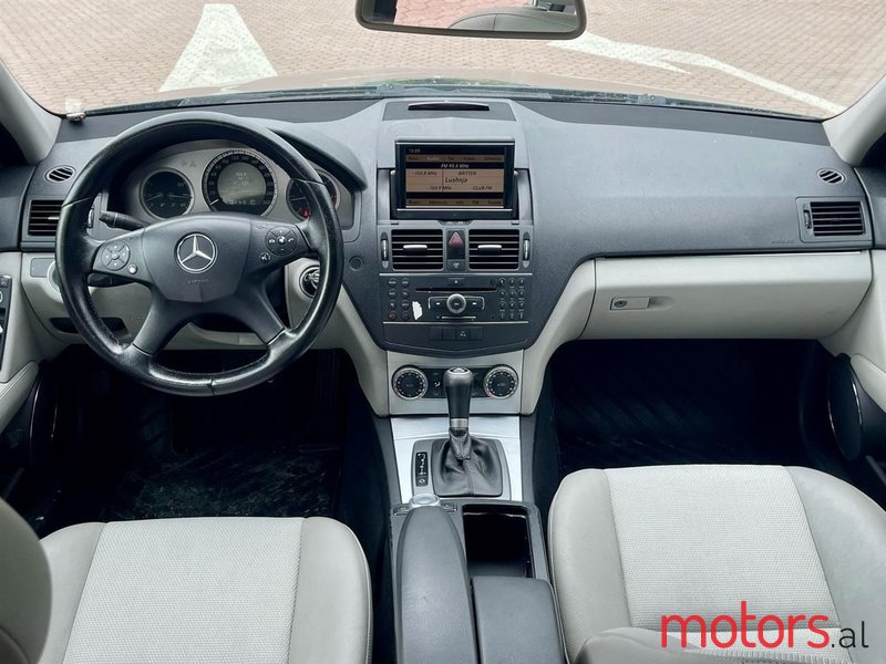 2009' Mercedes-Benz C 220 photo #5