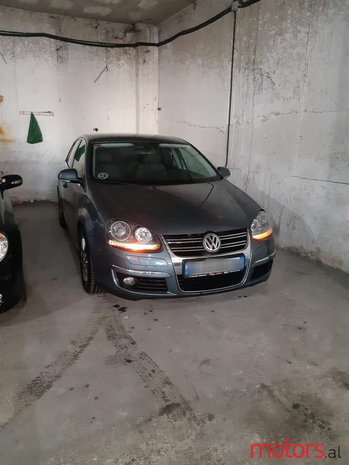 2009' Volkswagen Jetta photo #6