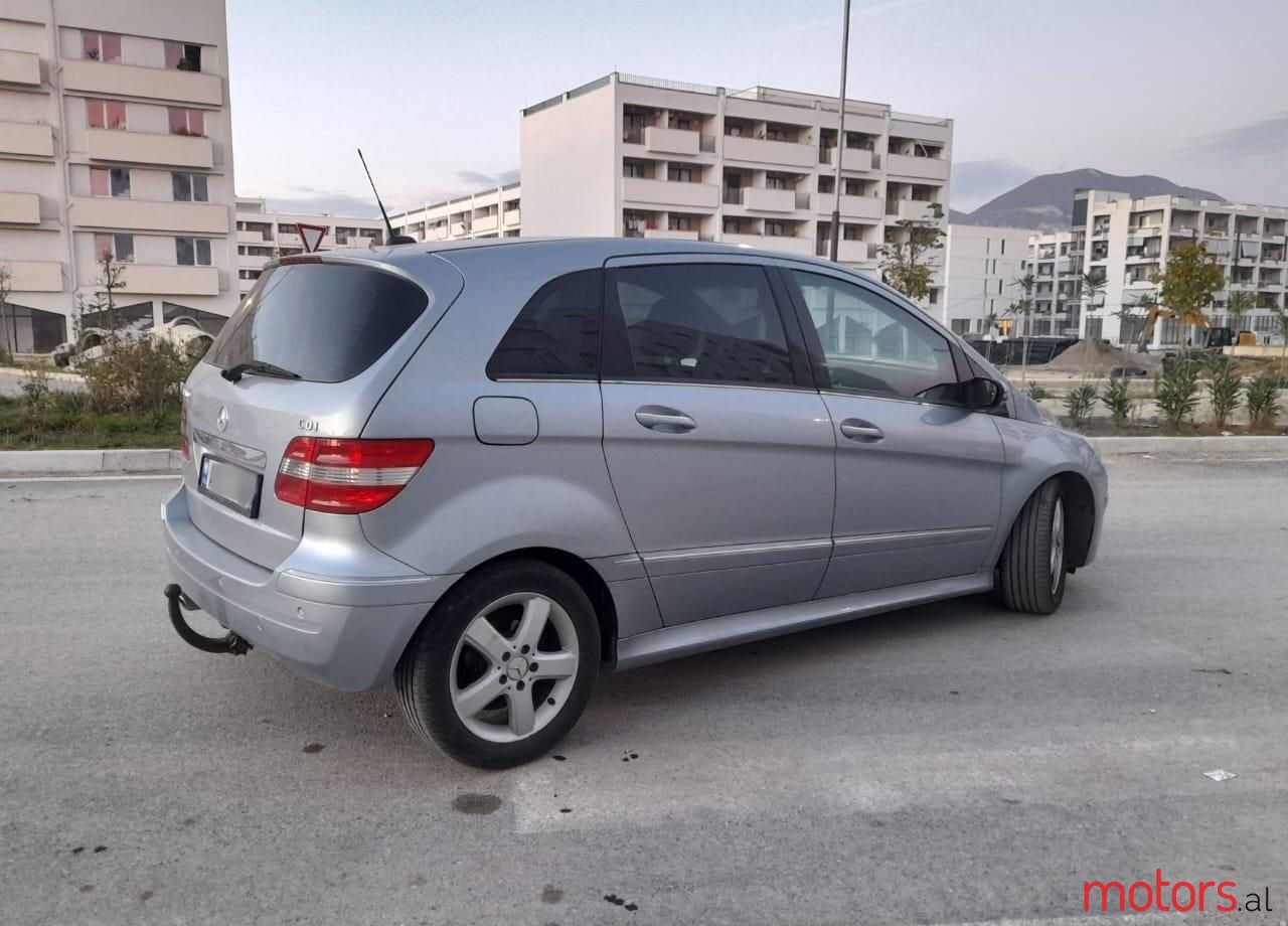 2005' Mercedes-Benz B 200 photo #1