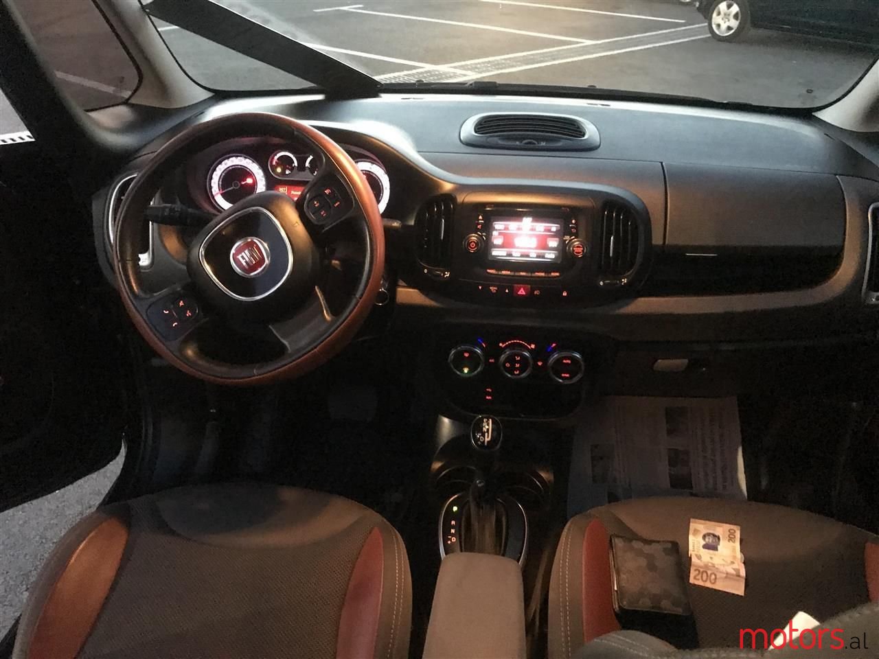 2014' Fiat 500L photo #3