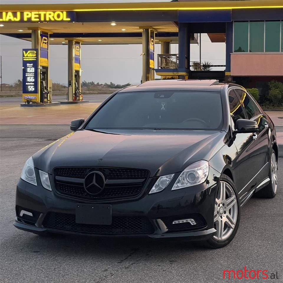 2010' Mercedes-Benz E 350 photo #3