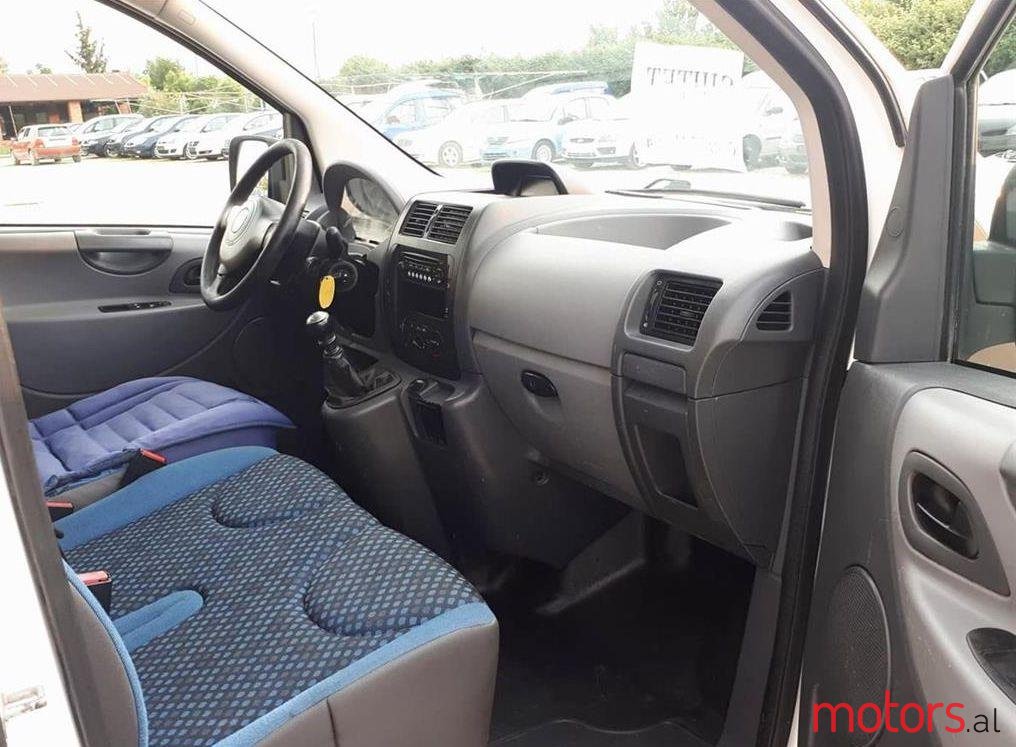 2010' Fiat Scudo photo #2