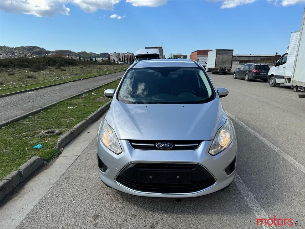 2012' Ford Grand  C-Max photo #1
