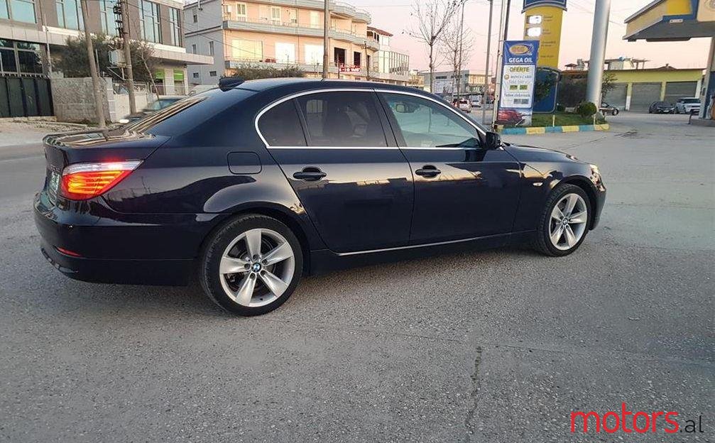 2008' BMW 530 photo #1