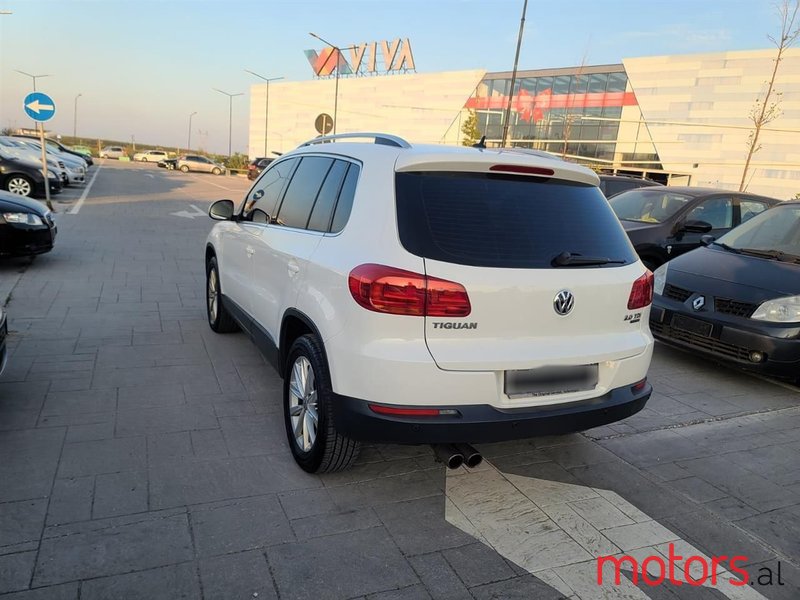 2013' Volkswagen Tiguan photo #5