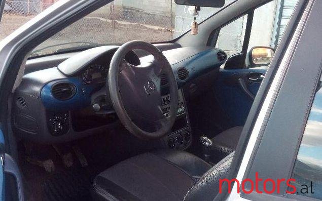 2001' Mercedes-Benz A-Class photo #1