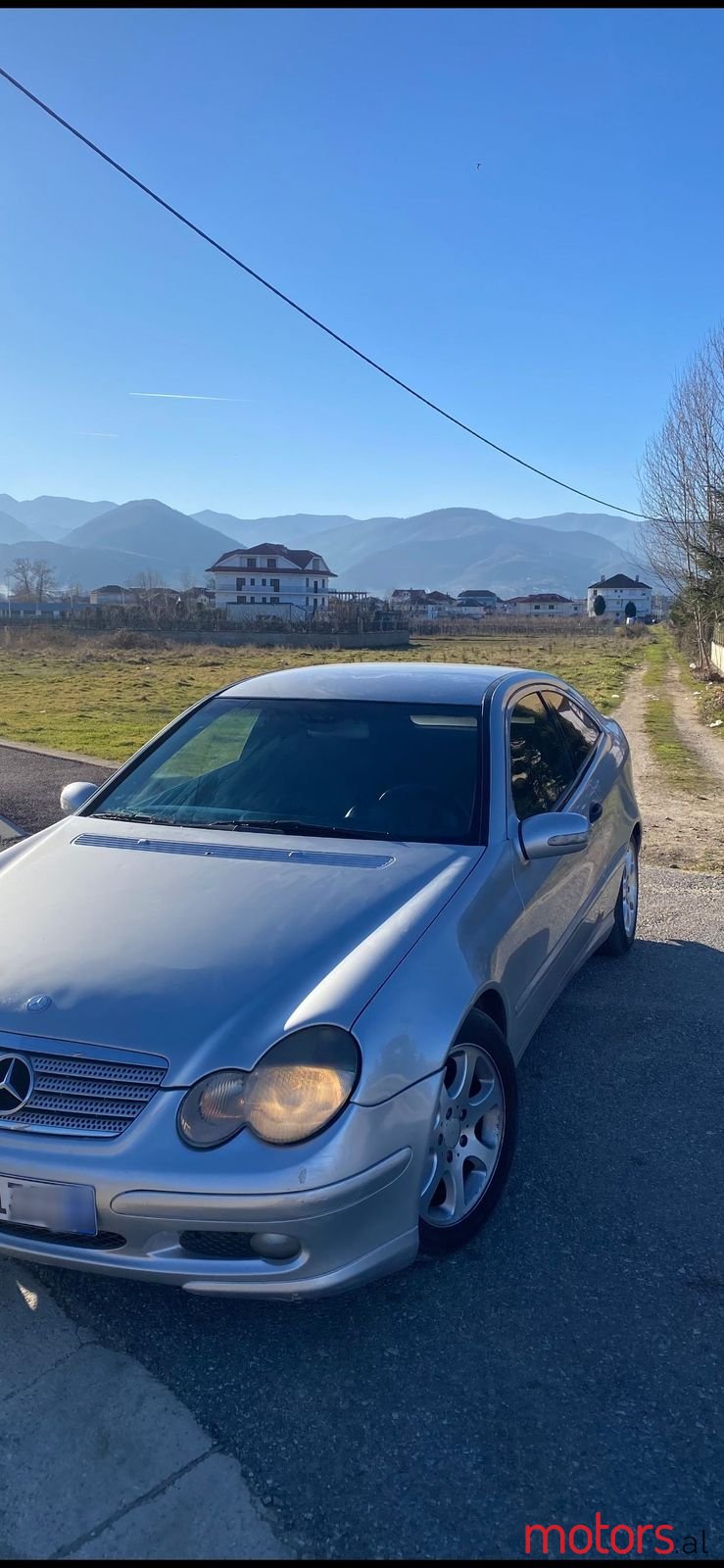 2003' Mercedes-Benz C 220 photo #1