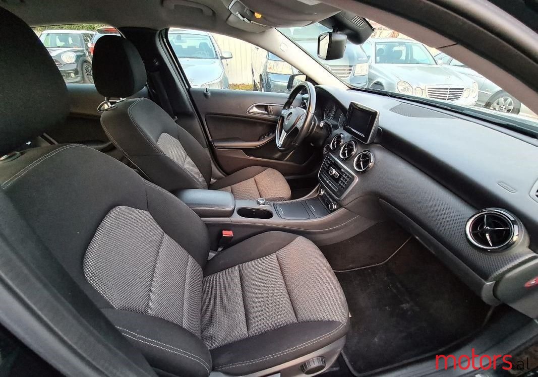 2016' Mercedes-Benz A 180 photo #4