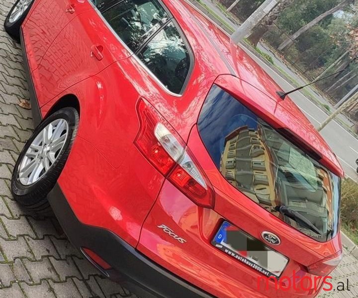 2012' Ford Focus photo #3