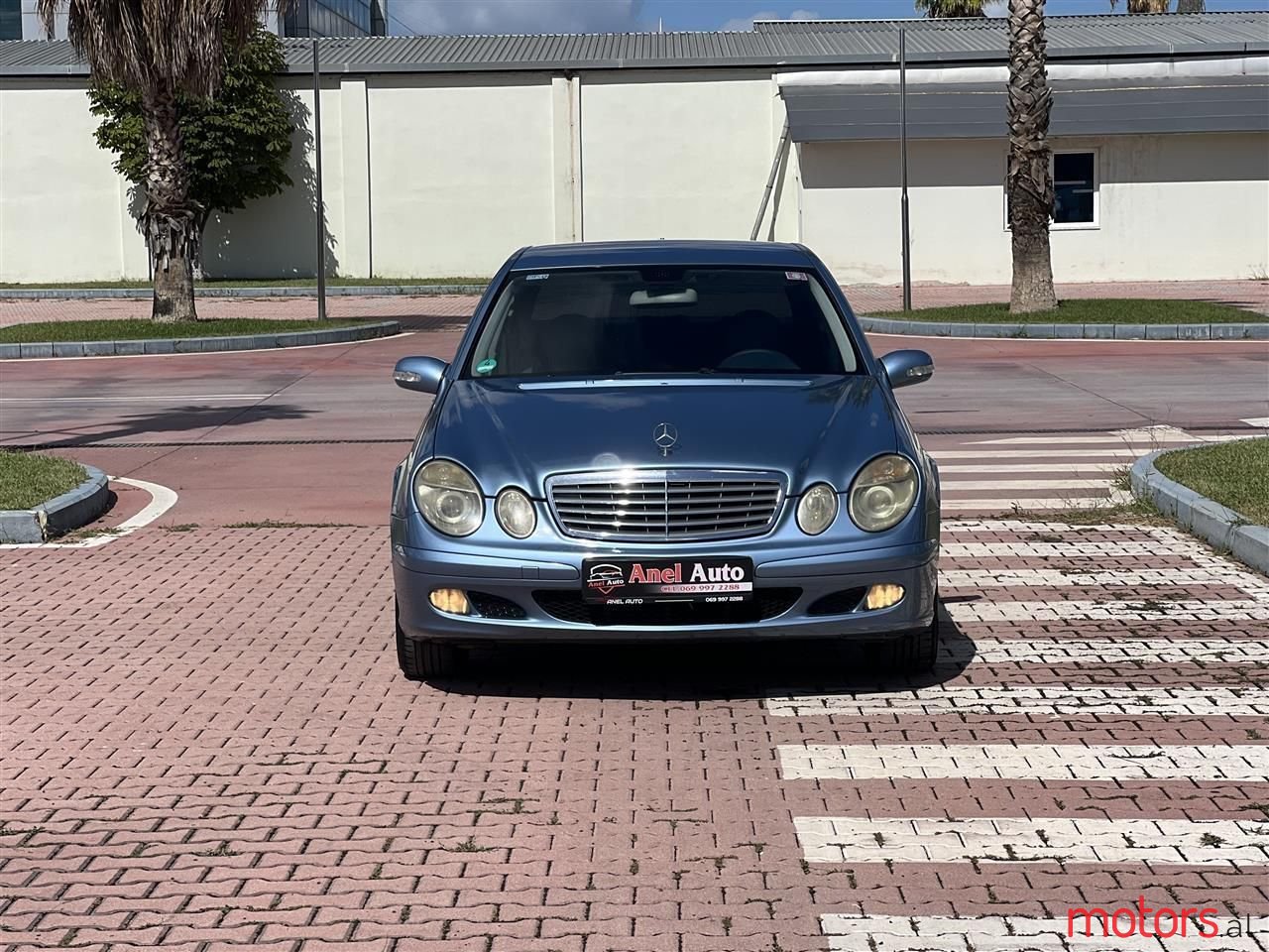 2005' Mercedes-Benz E 200 photo #1