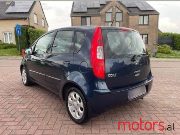 2008' Mitsubishi Colt photo #3
