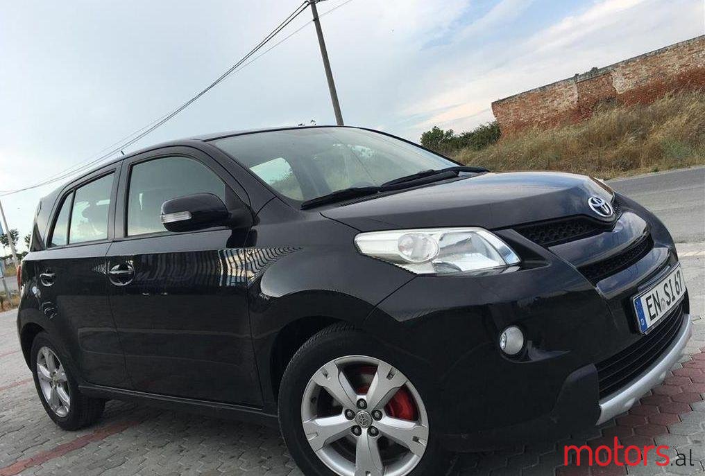 2010' Toyota Urban Cruiser photo #1