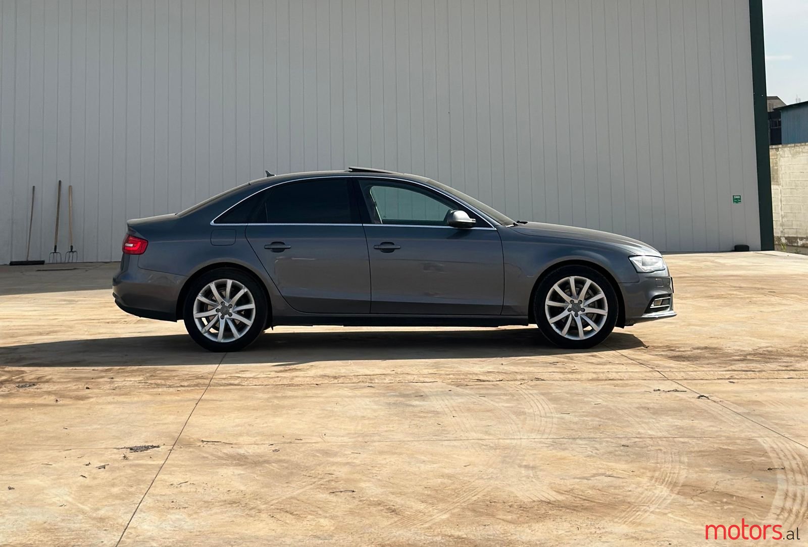 2014' Audi A4 photo #3